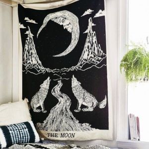 Brandy Melville Glow In The Dark Wolf Tapestry